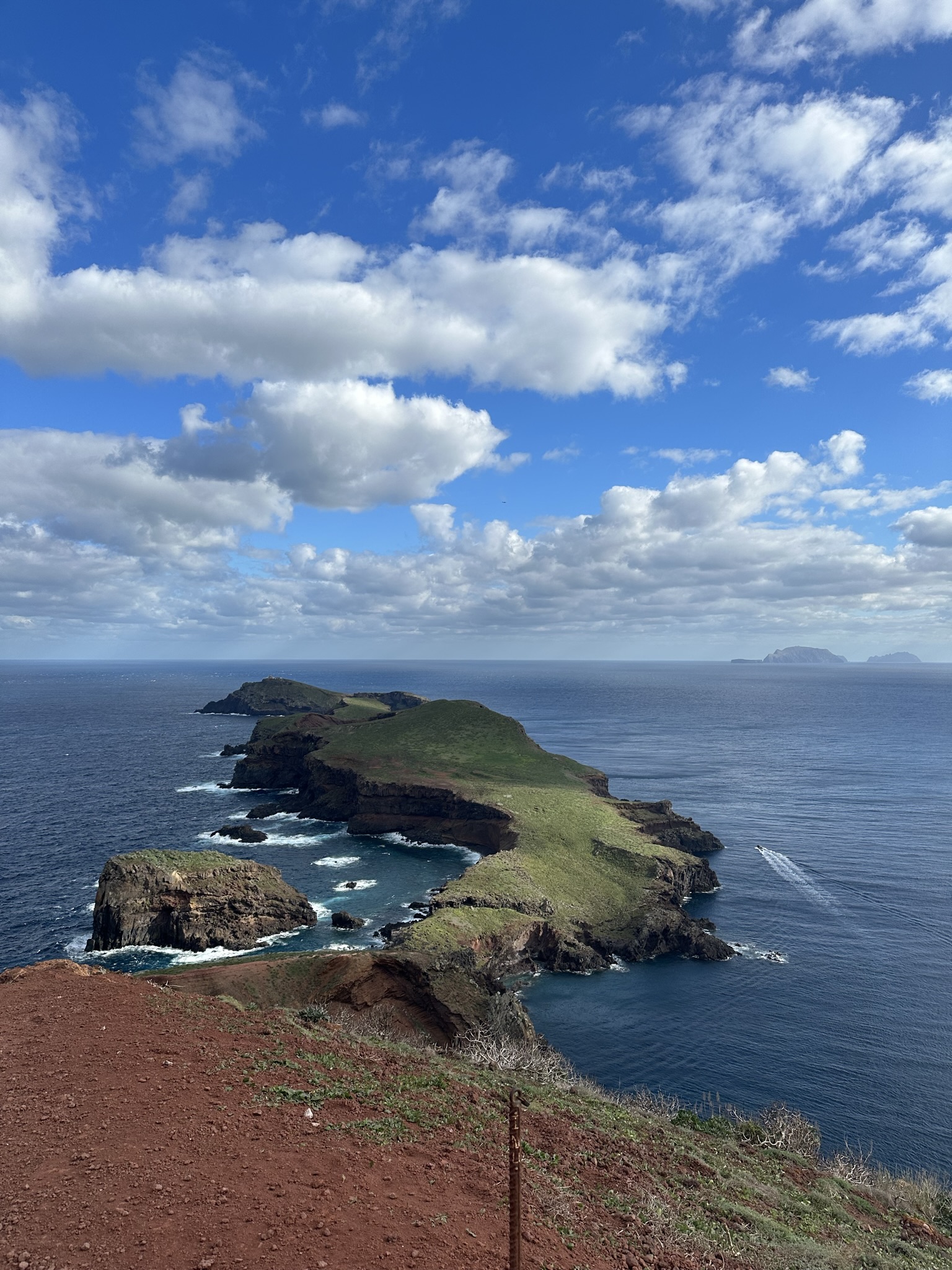 PR 8 - Vereda da Ponta de São Lourenço in Madeira - Outdoor & Adventure showing the main attraction and surrounding landscape (image 1 of 2)
