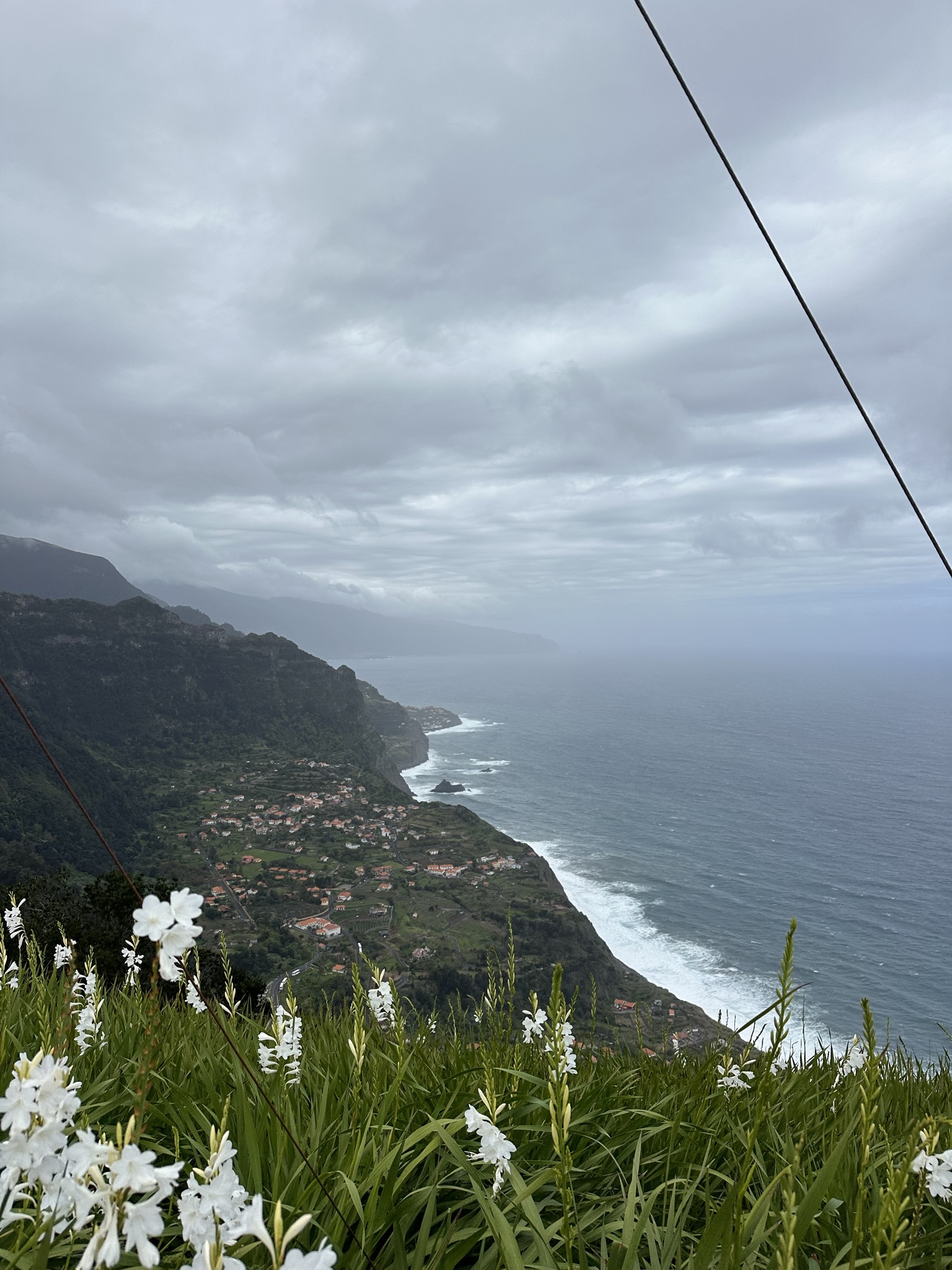 Miradouro da Beira da Quinta in Arco de Sao Jorge - Outdoor & Adventure showing the main attraction and surrounding landscape