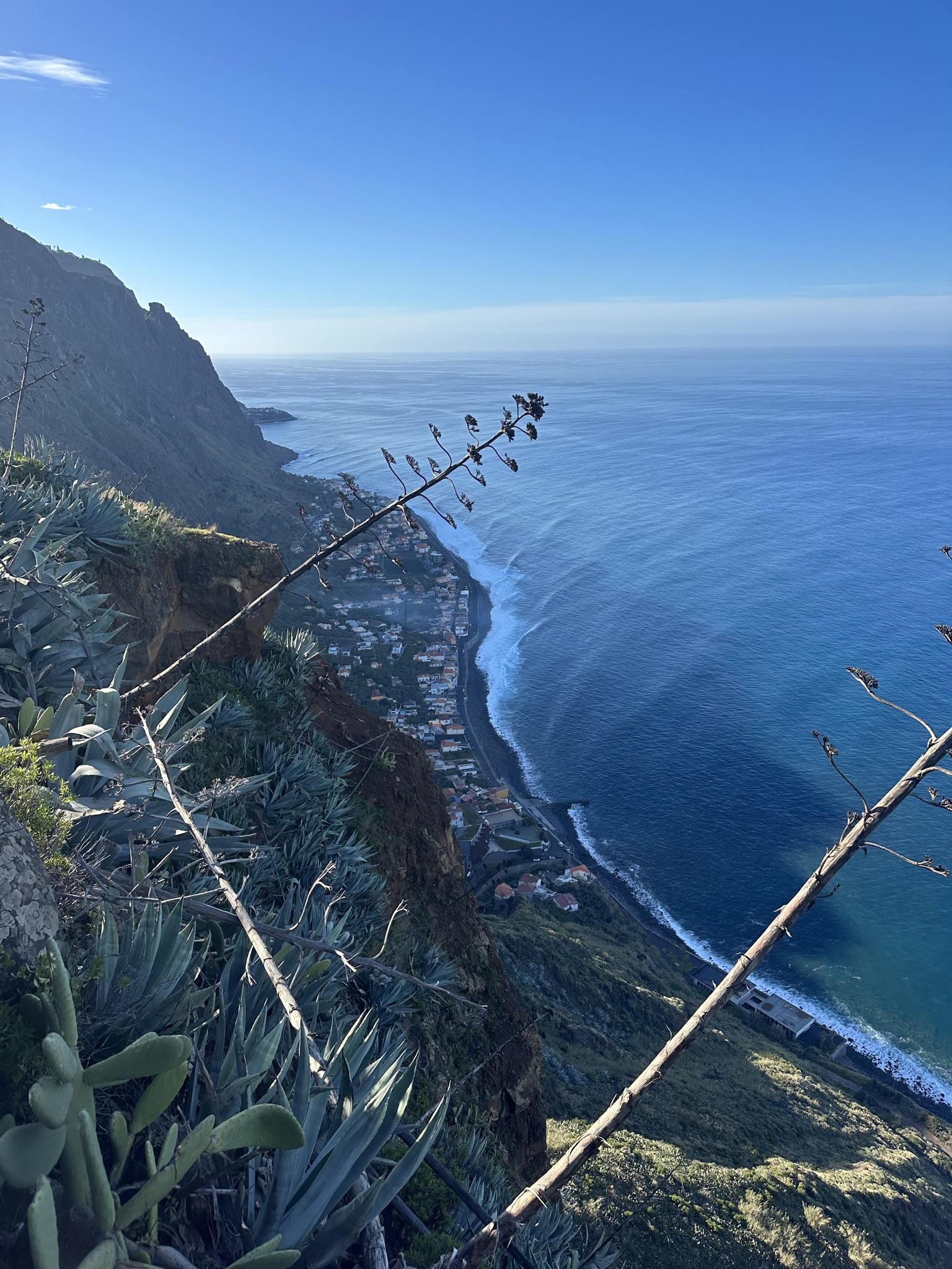 Miradouro da Vereda dos Zimbreiros in Paul do Mar - Outdoor & Adventure showing the main attraction and surrounding landscape
