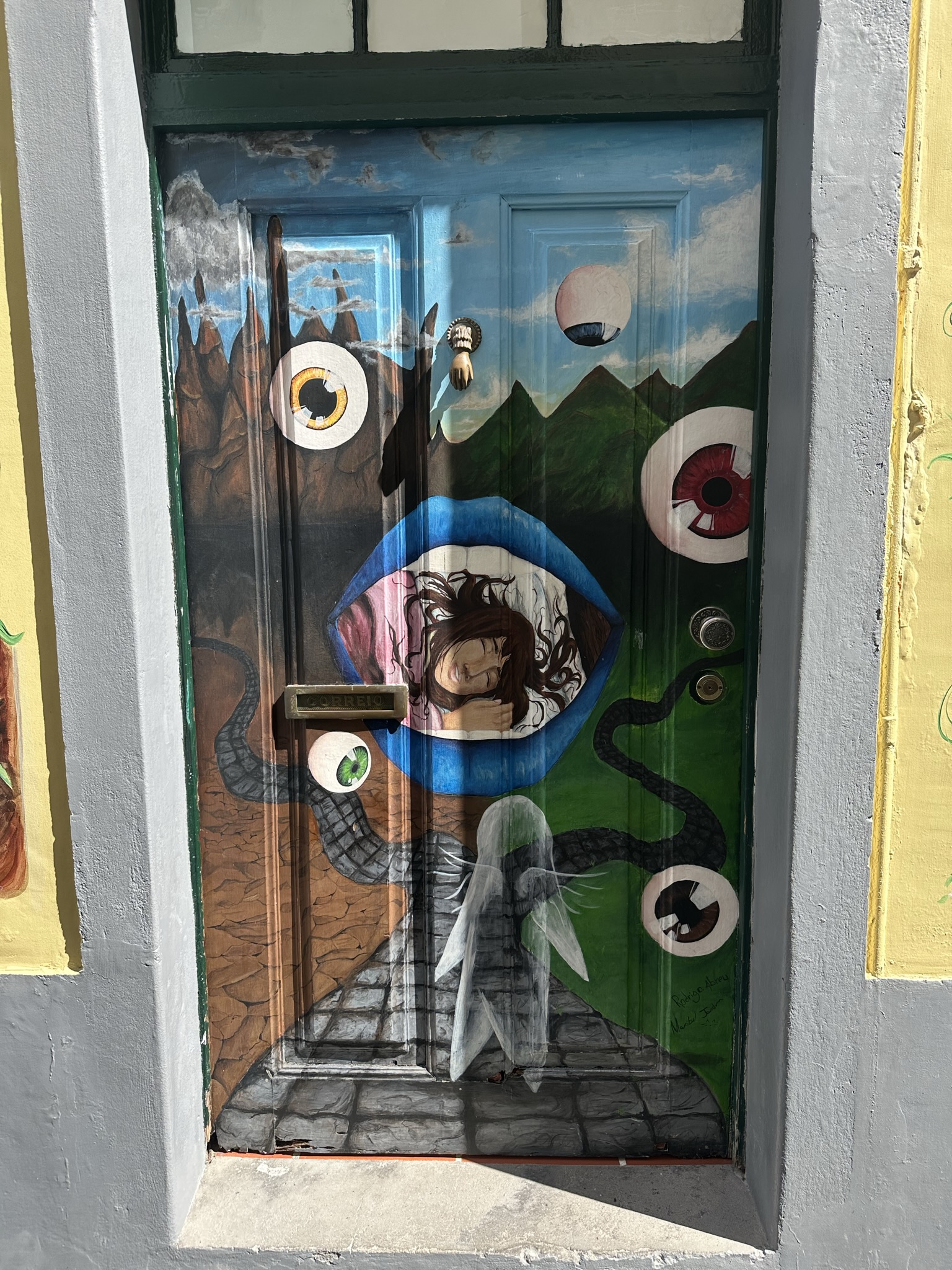  Rua de Santa Maria - Street of Painted Doors