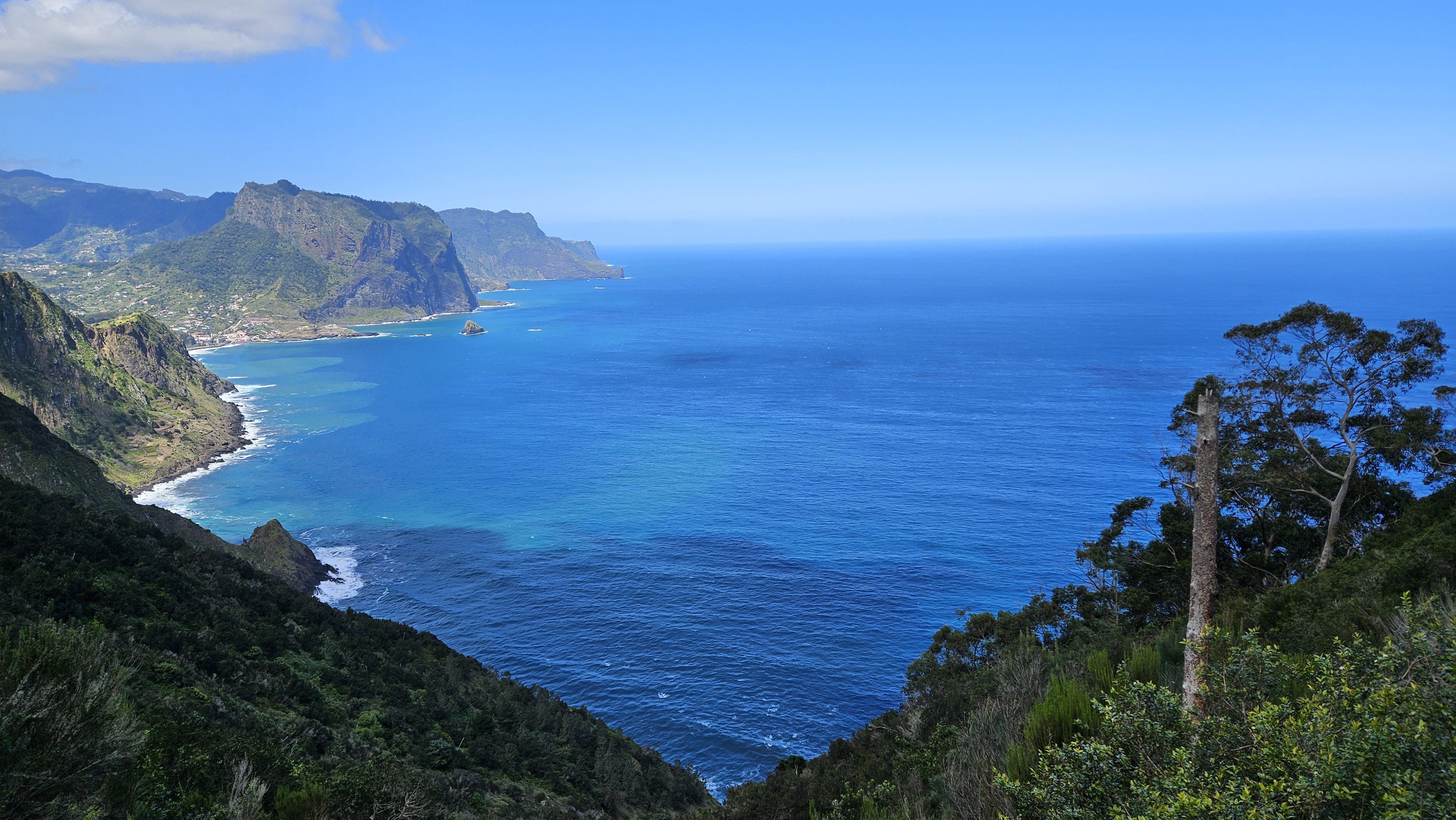 Vereda do Larano  in Porto da Cruz - Outdoor & Adventure showing the main attraction and surrounding landscape (image 1 of 2)