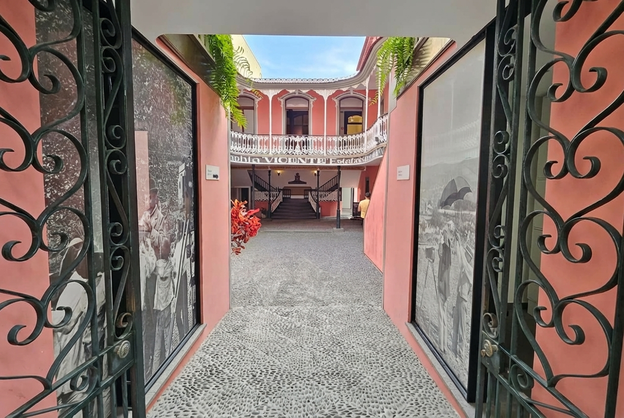 Click to view larger image Madeira Photography Museum (Atelier Vicente) in Funchal - Arts & Culture showing the main attraction and surrounding landscape
