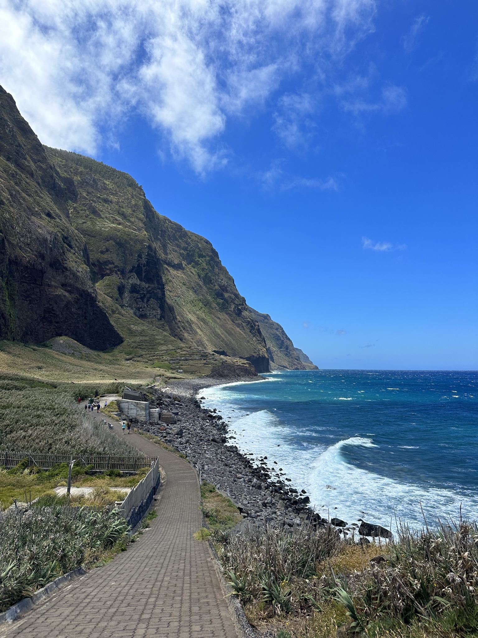 Miradouro do Teleférico das Achadas da Cruz