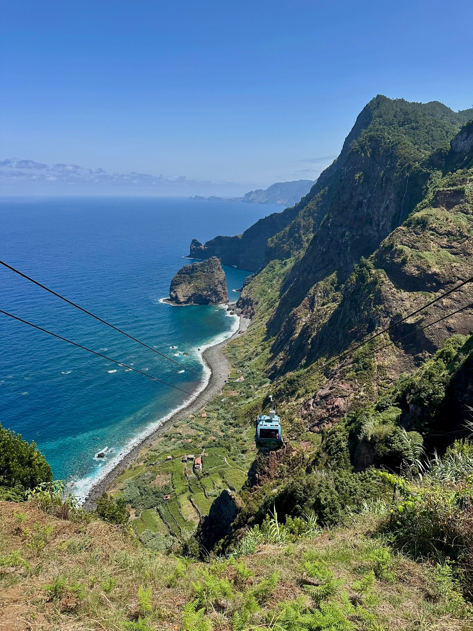 Rocha do Navio Cable Car